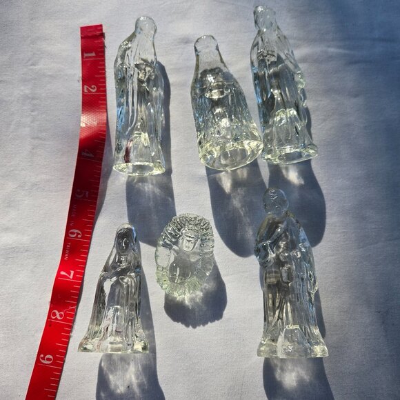 Small Glass Manger Creche Scene Vintage 6 pieces - Picture 3 of 5